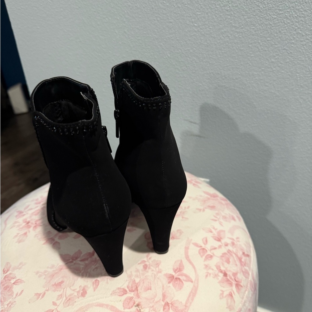 Elegant Black Women's Ankle Boots